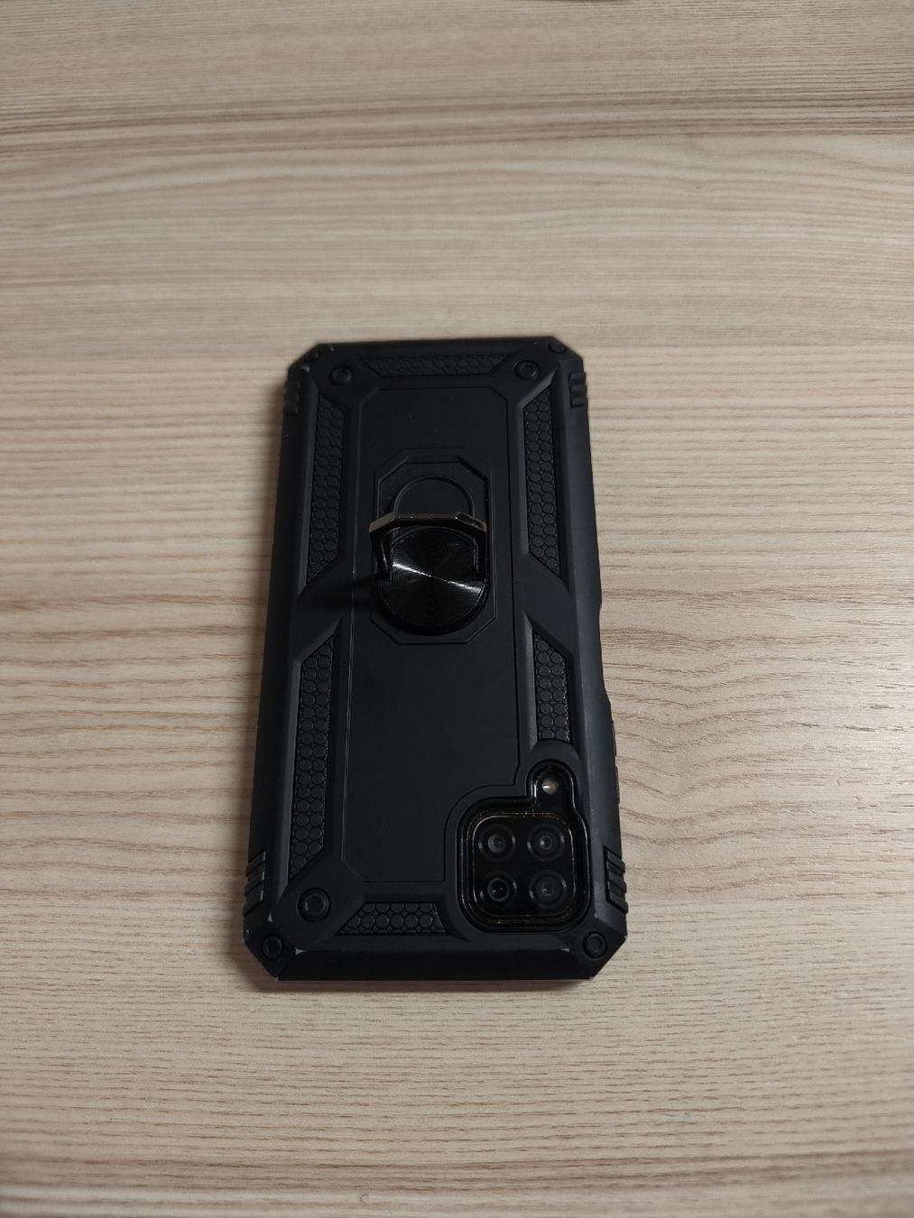 Huawei Telefoni cellulari / Smartphones: Huawei P40 lite mit Schutzhülle schwarz  – Usato da Hitzkirch venduto da Macaco10 4