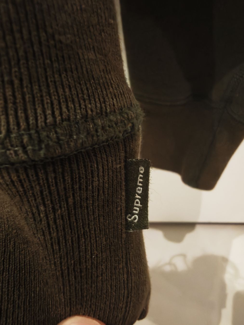 Maglioni & Felpe: Supreme Hoodie Classic Olive – Usato da Zürich venduto da TrueTrade 1