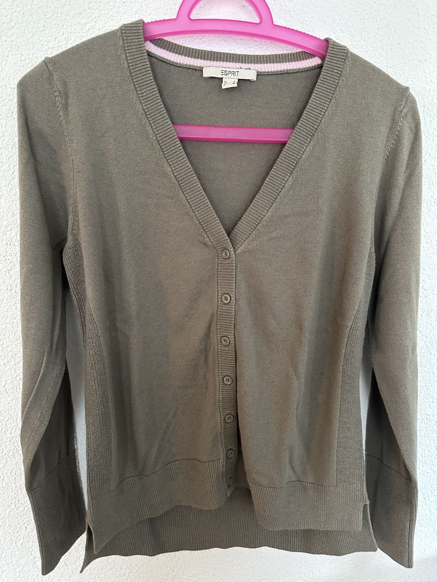 Esprit Maglioni & Felpe: Esprit Strickpulli, Grösse S (entspricht aber M) – Usato da Glattbrugg venduto da SMusic98