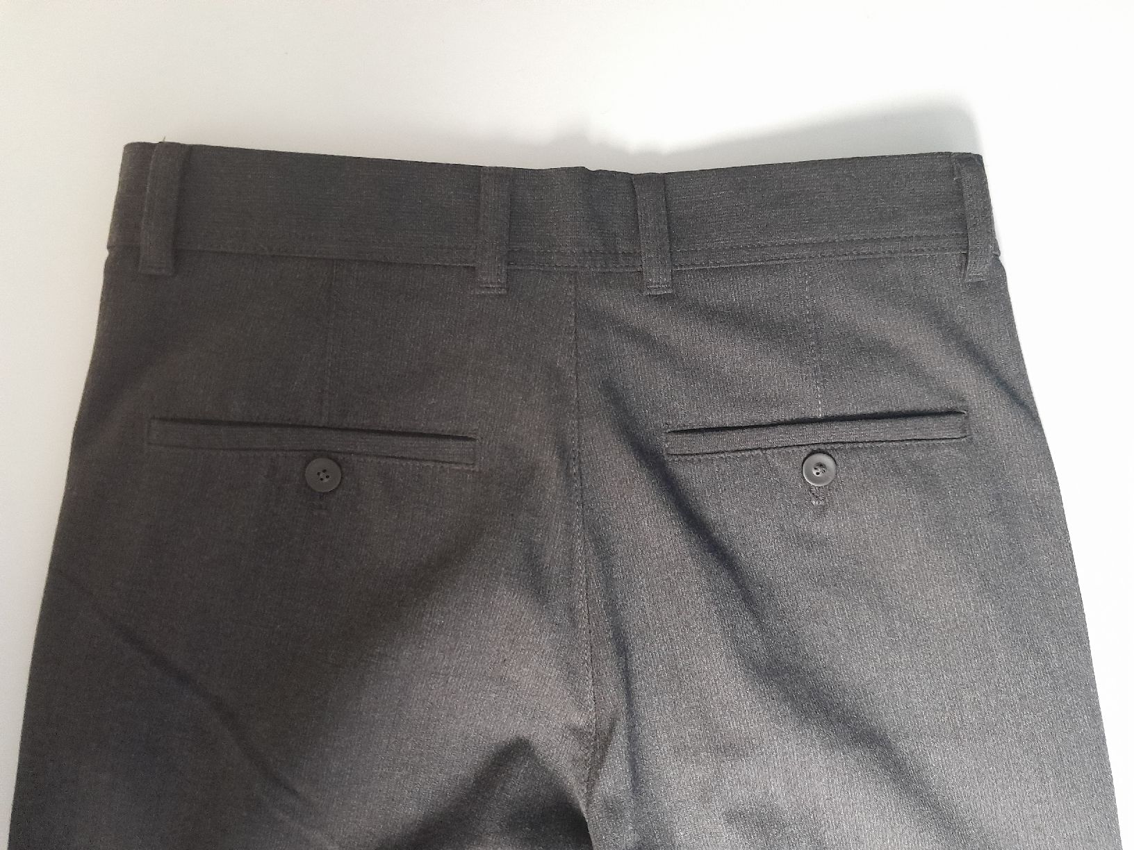 Zara Pantaloni: pantalon zara taille 38 marron chiné – Usato da Genève venduto da ang_fd8z 4