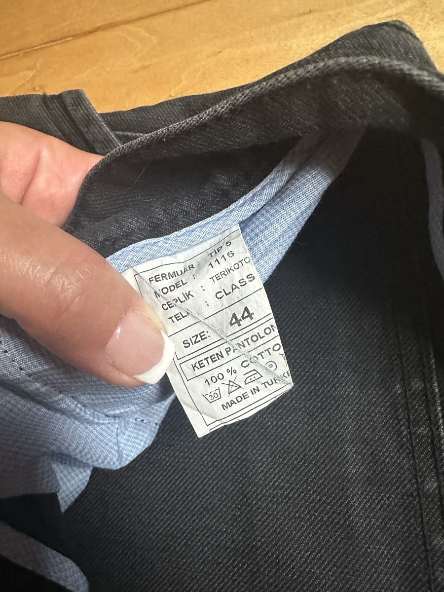Jeans: Dunkelblaue Herren Jeans – Nuovo (secondo la descrizione) da Zollikofen venduto da Taximan89 1
