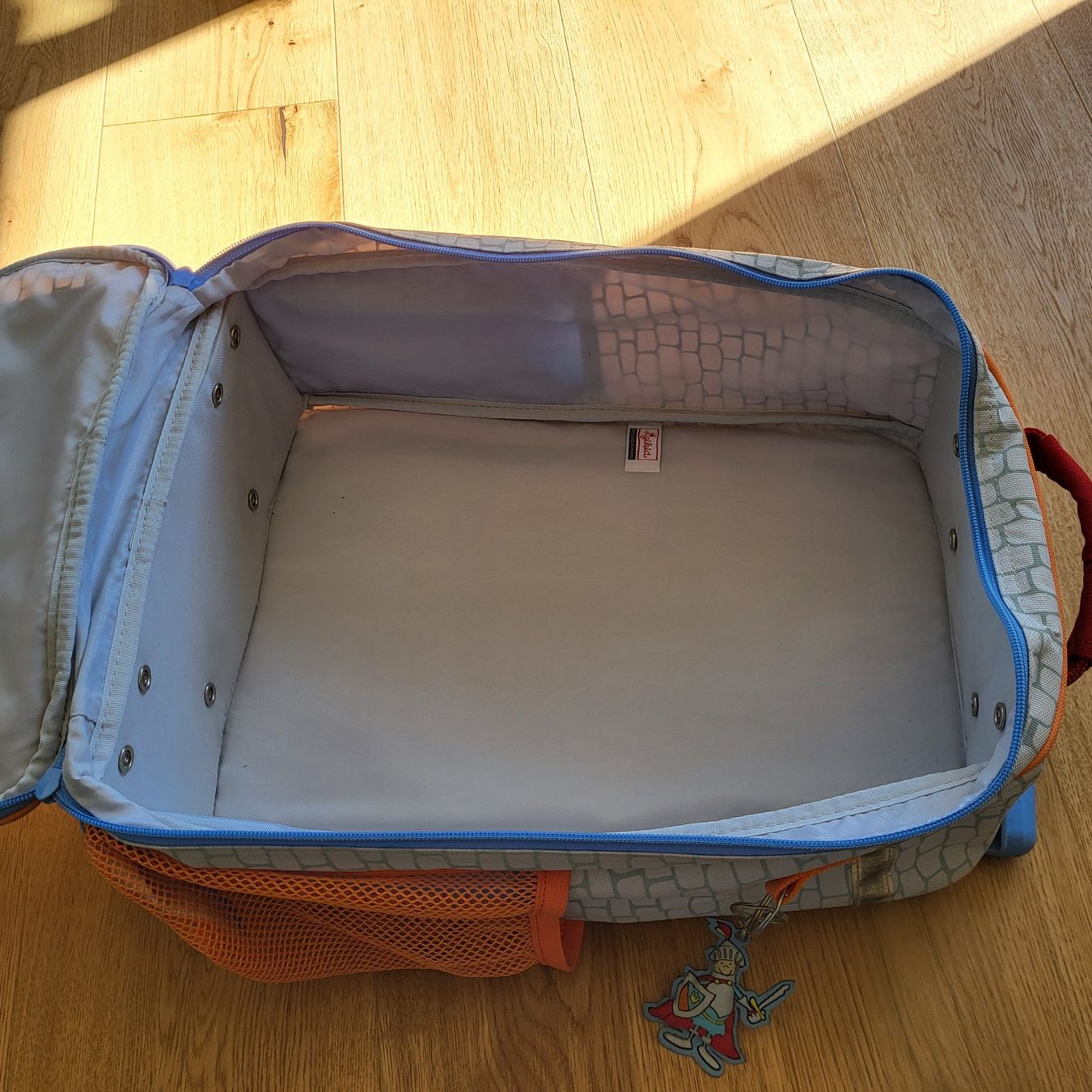 Reisekoffer: Kinder Koffer – Gebraucht aus huttwil von Fasnacht5 4