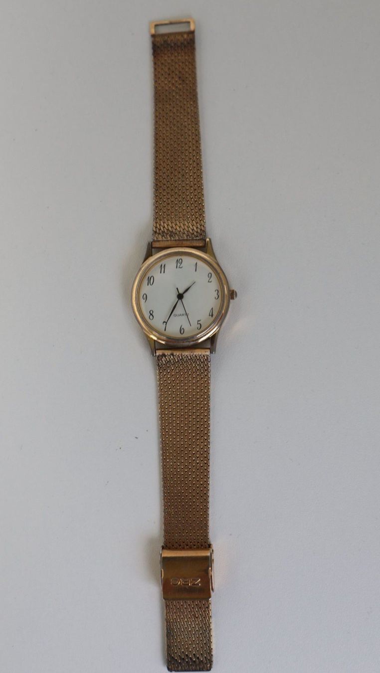 Orologi: Damen Uhr  läuft  mit Garantie – Usato da Willisau venduto da flabastian 3