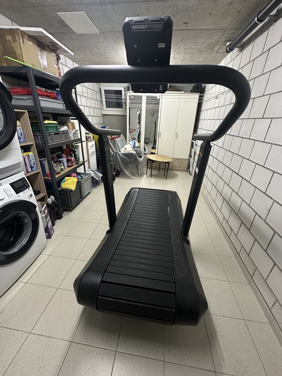 Hometrainer: Assault Airrunner Pro – Nuovo (secondo la descrizione) da Brügg BE venduto da Milot_Selimi 1