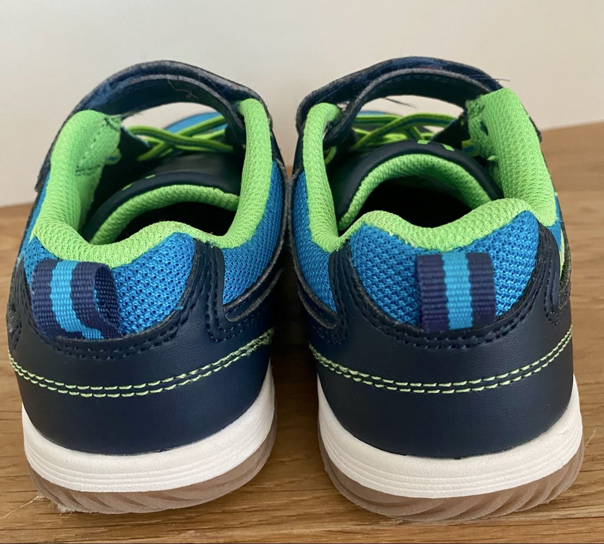 Scarpe per ragazzi: Hallenturnschuhe - Gr. 30 – Usato da Frenkendorf venduto da Kompasskind 3