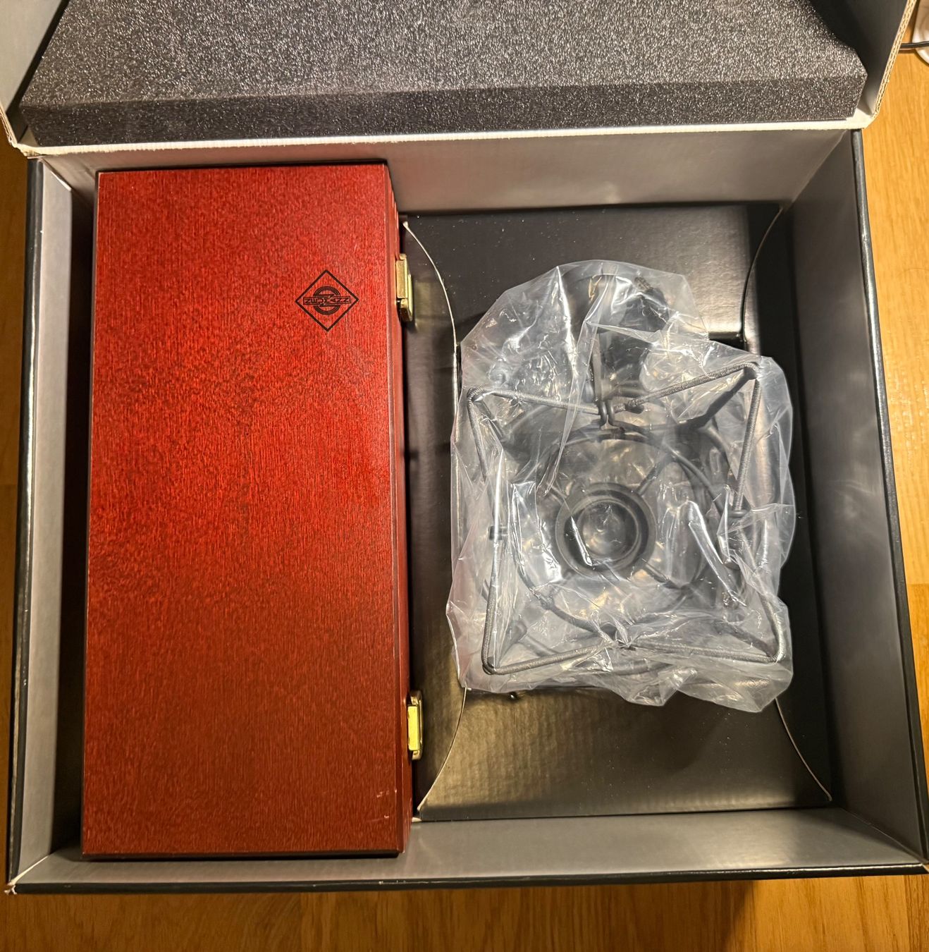 Neumann Microfoni: Neumann U 87 Ai mit Popfilter – Usato da Möhlin venduto da thrillagain 3