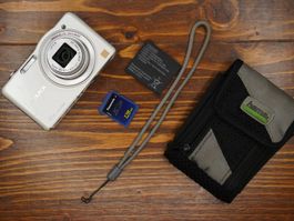 Panasonic Lumix DMC-SZ7 (Leica DC Vario-Elmar)