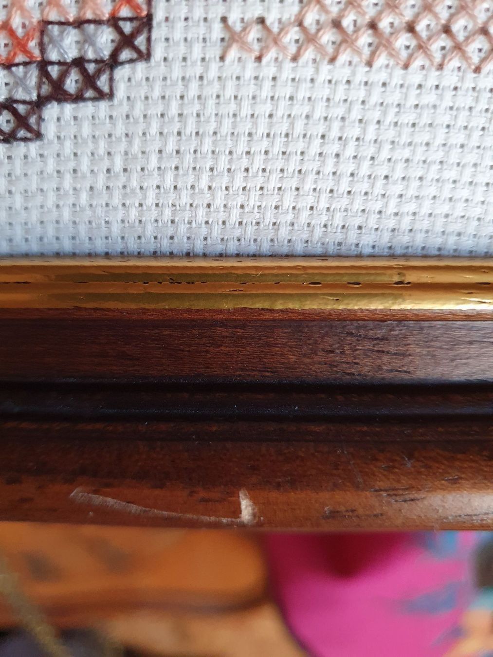 Rollen & Spulen: Mädchen mit Rose sitzend /handgestickt – Neu (gemäss Beschreibung) aus Ferden von jemyce 4