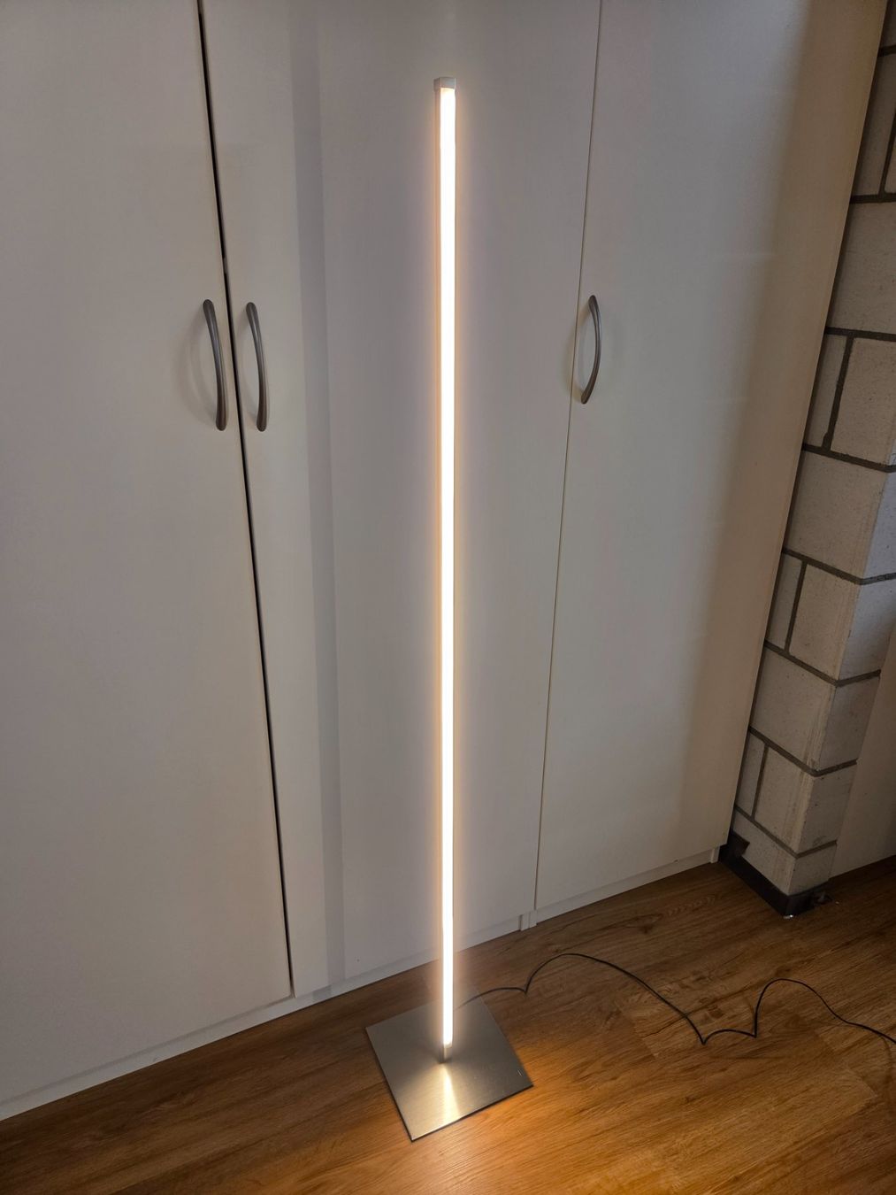 Lampes: 2x Stehleuchten LED – D'occasion à Grenchen par FipuStr91 1