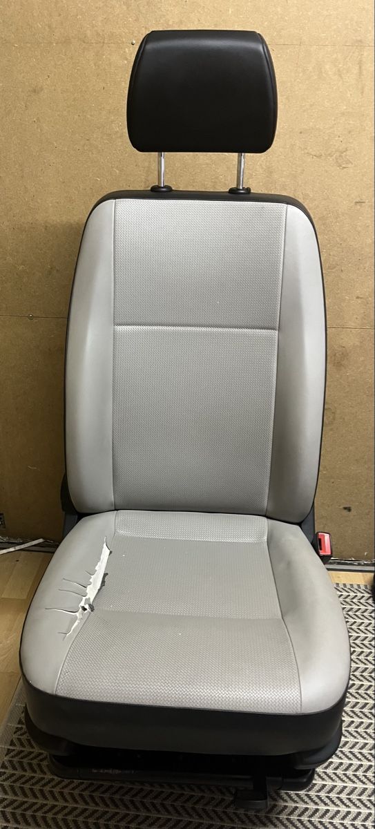 Volkswagen Tutti pezzi di ricambio auto: VWT6 Autositz – Nuovo (secondo la descrizione) da Belp venduto da tim_b9mc