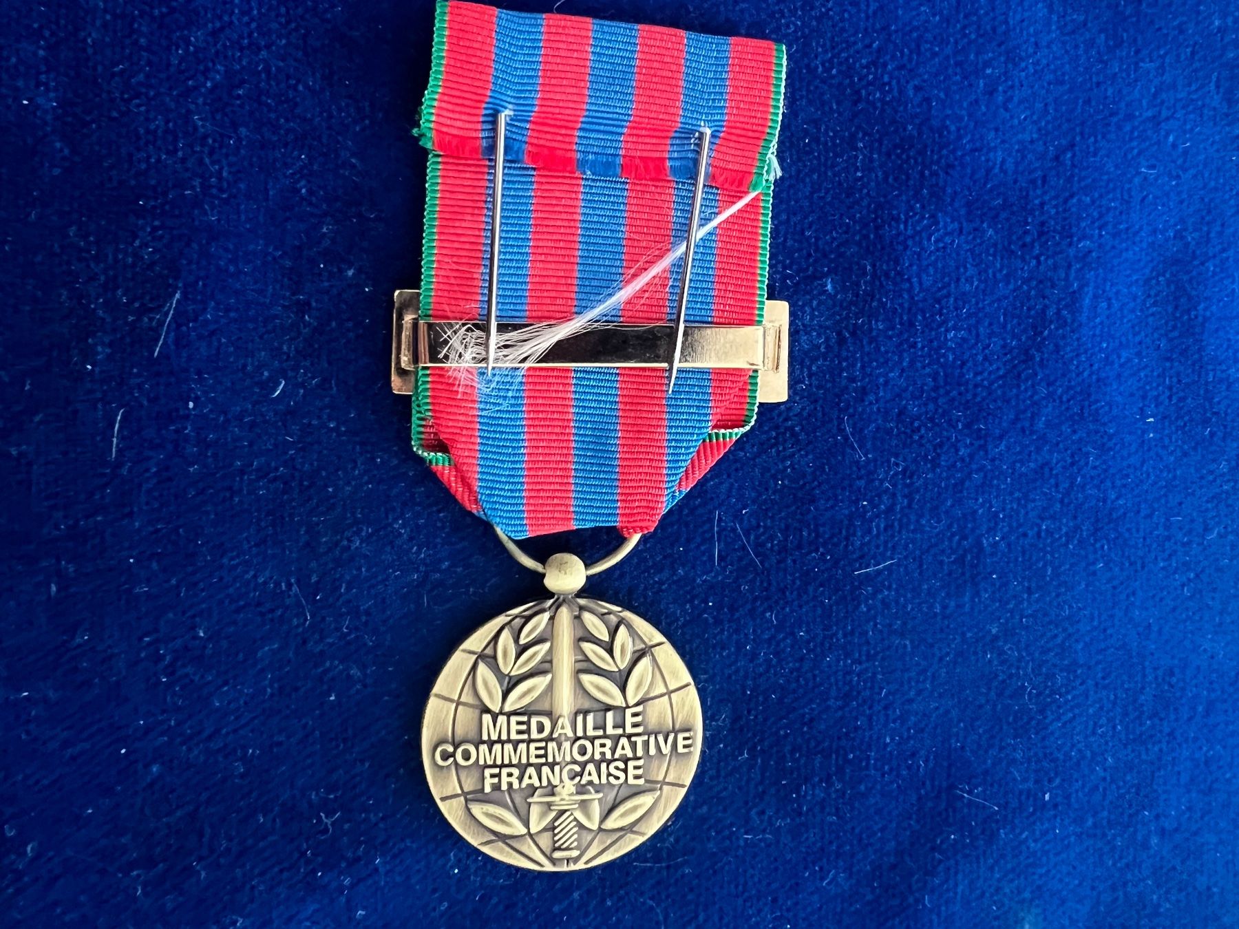 Medaillen: Medaille comemmorative francaise Ex Yugoslavie (KoA) – Gebraucht aus Hermetschwil-Staffeln von militaria-schweiz 1