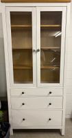 HEMNES Vitrine mit 3 Schubladen, weiss 90x197 cm