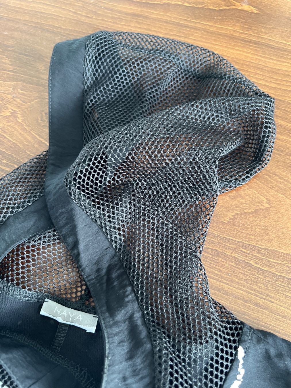T-shirt: Schickes NAYA Kapuzenshirt, Gr. 2 Oversize oder XL – Usato da Ebmatingen venduto da Mistelu 1