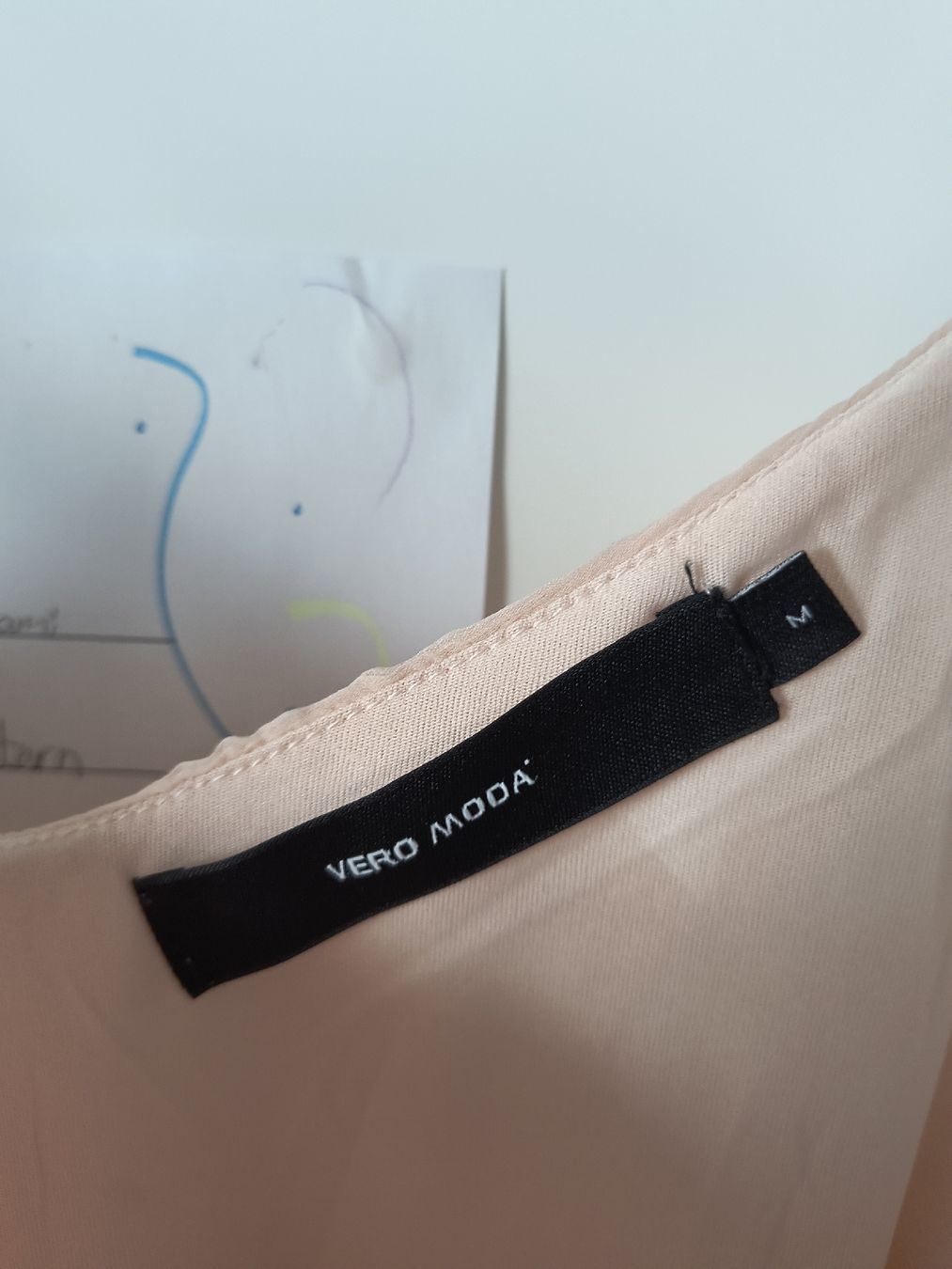 Vero Moda Vestiti: Kleid rosa Grösse M VERO MODA top Zustand – Usato da Oberweningen venduto da Bumblebee2 2