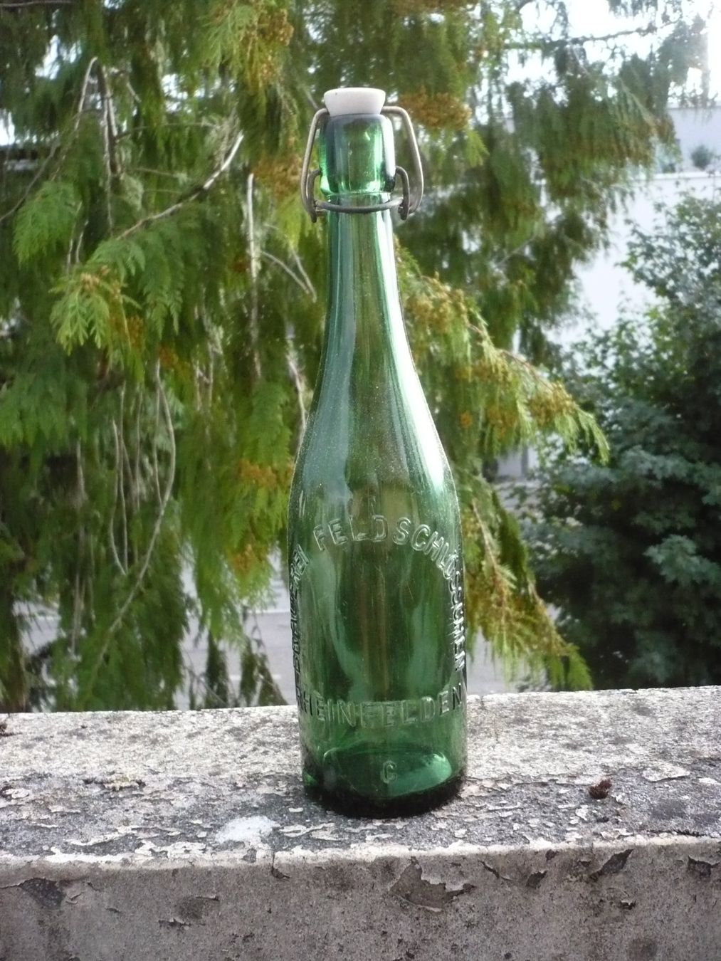 Feldschlösschen Verres, cruches & bouteilles: Bierflasche Feldschlösschen – D'occasion à Biberist par Urmel