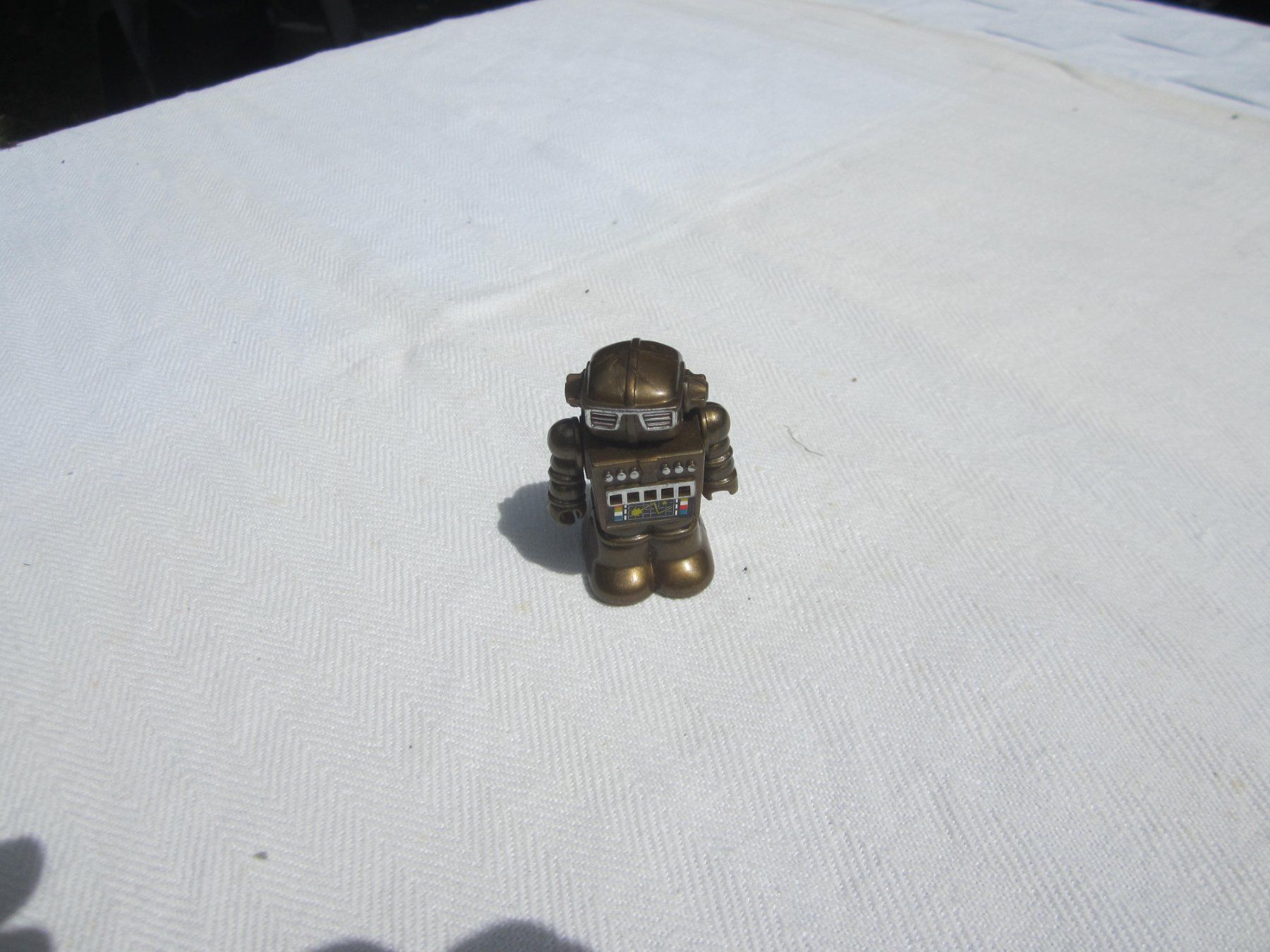 Giocattoli: Figurine Robot étincelant vintage – Nuovo (secondo la descrizione) da Tramelan venduto da Tors