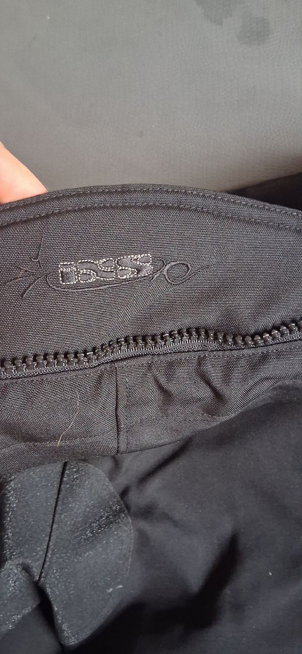 IXS Pantaloni: Töffhose ixs Damen L – Usato da Zunzgen venduto da NiBe99 4