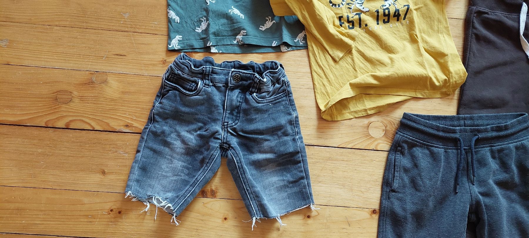 Ensembles coordonnés: Jungs Kleiderpaket 110 – D'occasion à Schmidrüti par Novemberchind 3