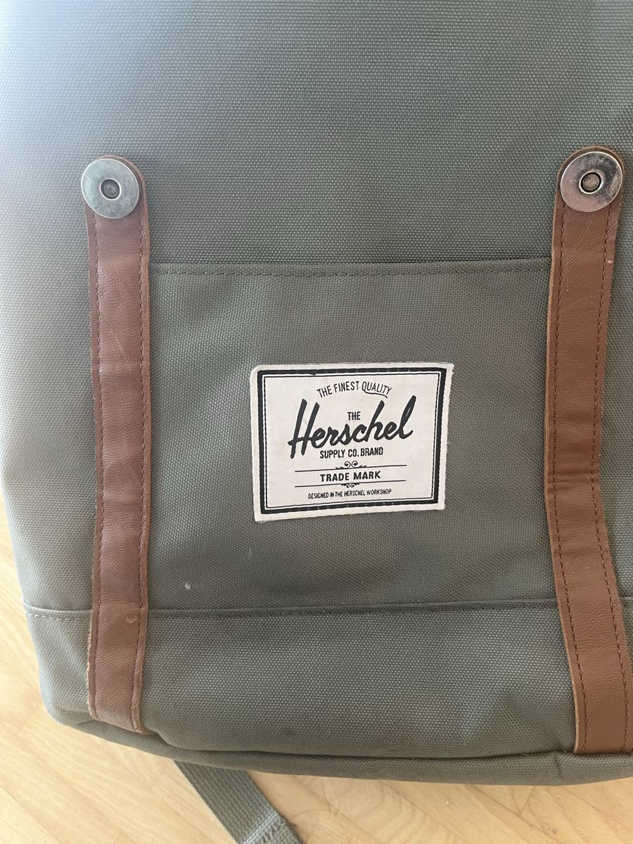 Herschel Sacs à dos: Herschel Rucksack – D'occasion à St. Gallen par elli18 2