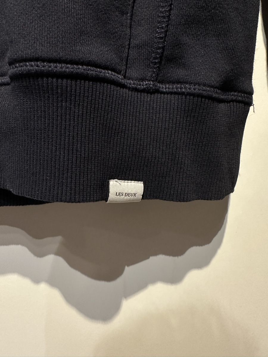 Pulls & Sweat-shirts: LES DEUX KAPUZENPULLOVER DUNKELBLAU – Neuf (Voir description) à Obfelden par Andri_3 1