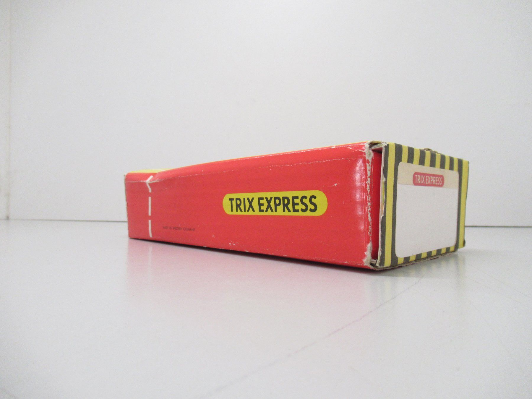 Trix Modellini di ferrovie: Trix-Express E-Lok Ae 4/4 BLS Schweiz Analog DC 3-Leiter H0 – Usato da Basel venduto da mhmarken 6