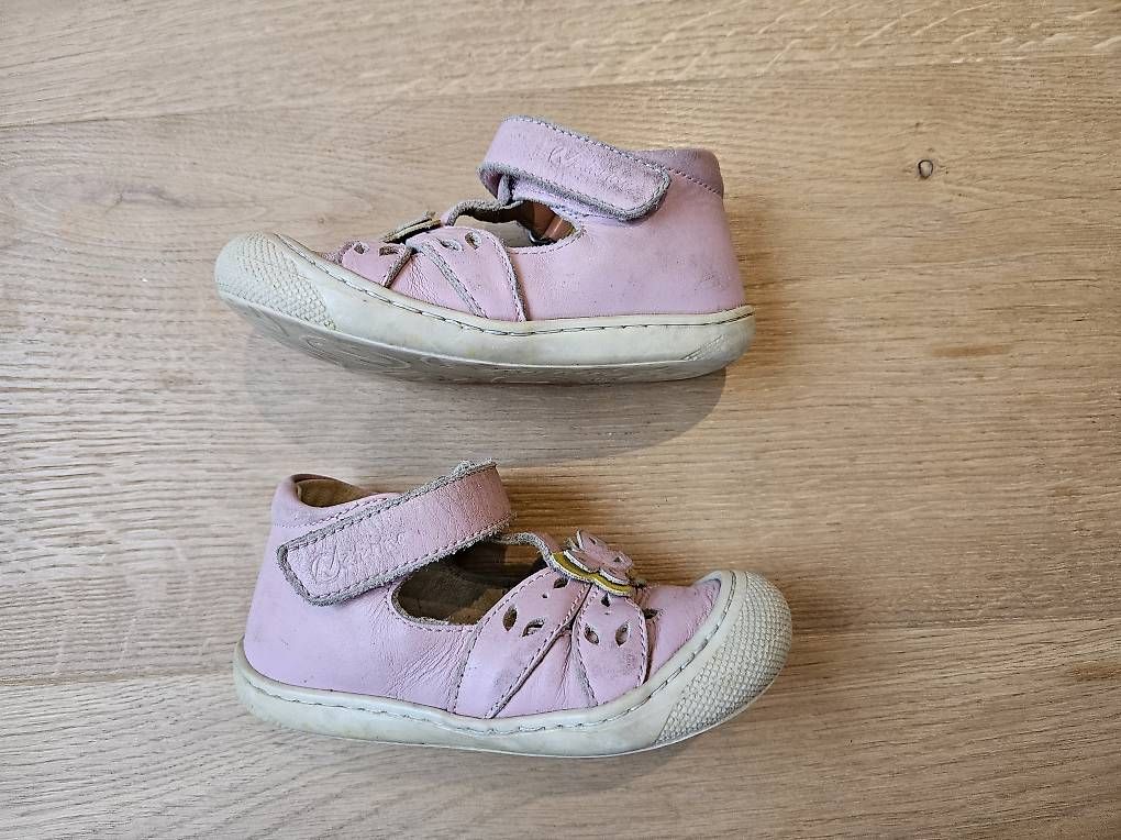 Scarpe per ragazze: Sandalen Naturino Gr. 23 – Usato da Hüntwangen venduto da Hensi1 3