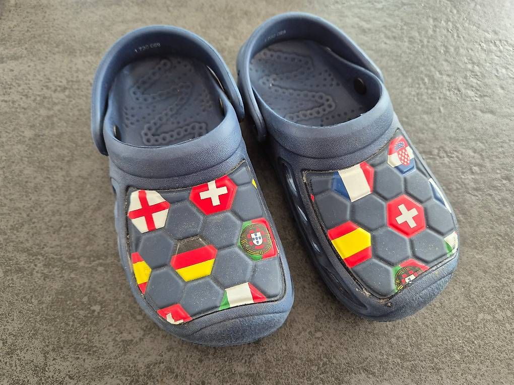 Crocs Scarpe per ragazzi: Clogs Grösse 31 – Usato da Wittenbach venduto da MOW9