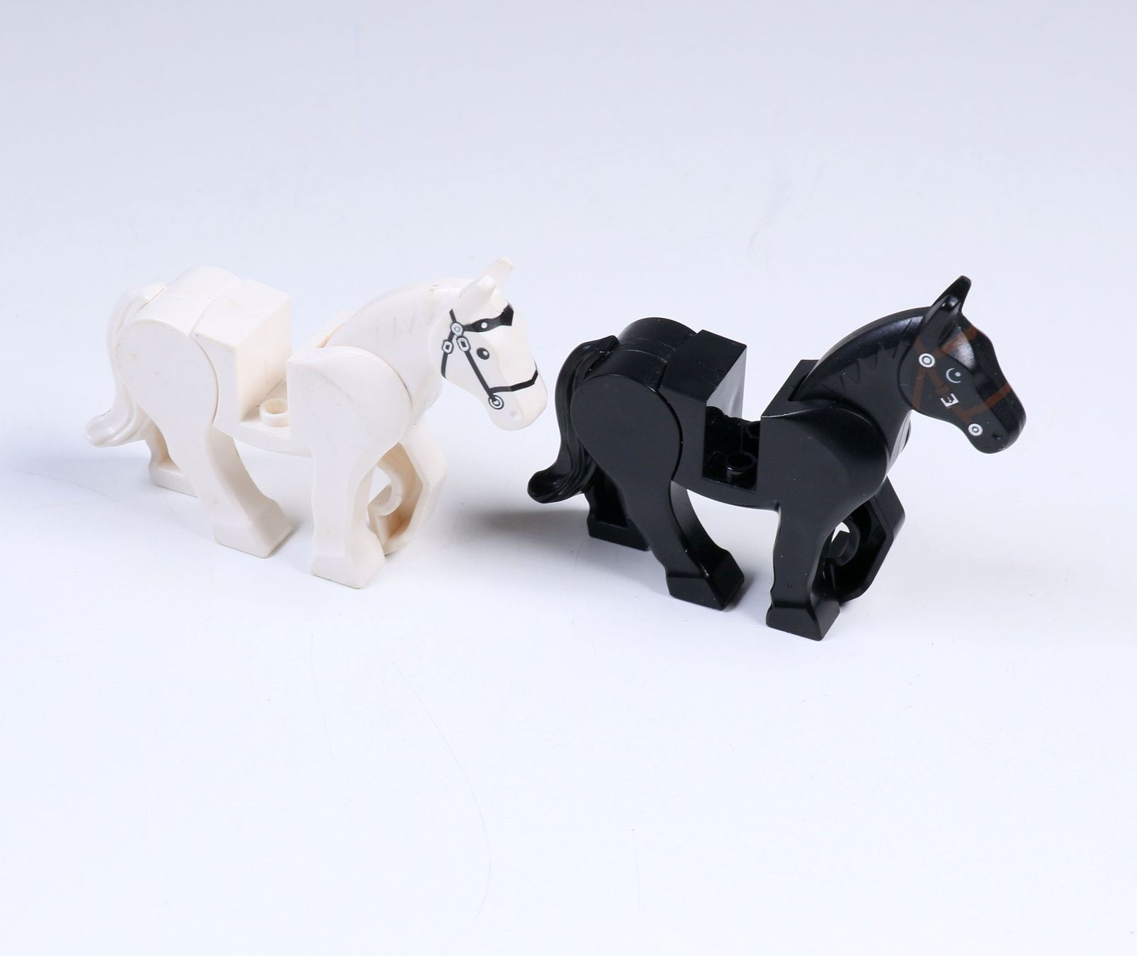 Lego Kit di costruzioni: LEGO® 2 Pferde – Usato da Hettlingen venduto da Scholi99