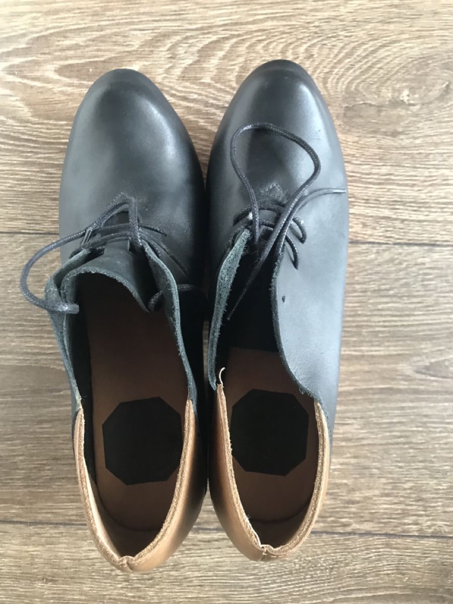 Scarpe da donna: Sabots de design cuir noir et bois, 37/38 – Usato da Grimisuat venduto da eliseba88 4