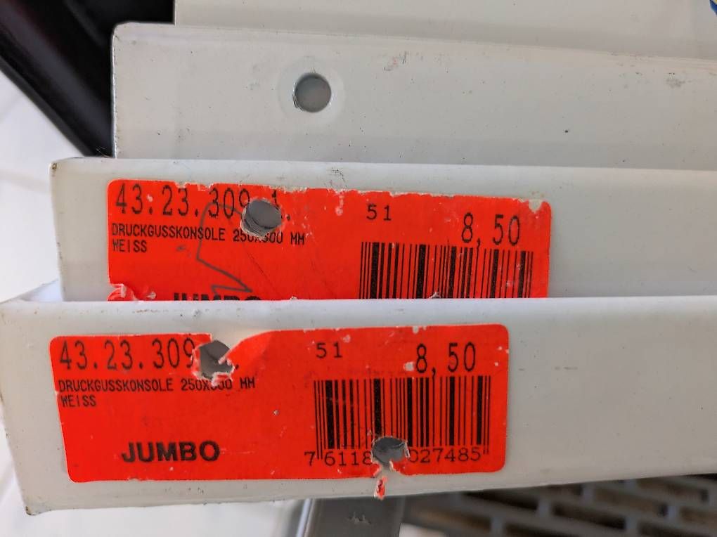 Ancore: 5 gebrauchte Druckgusskonsolen weiss – Usato da Zufikon venduto da Baum03 2