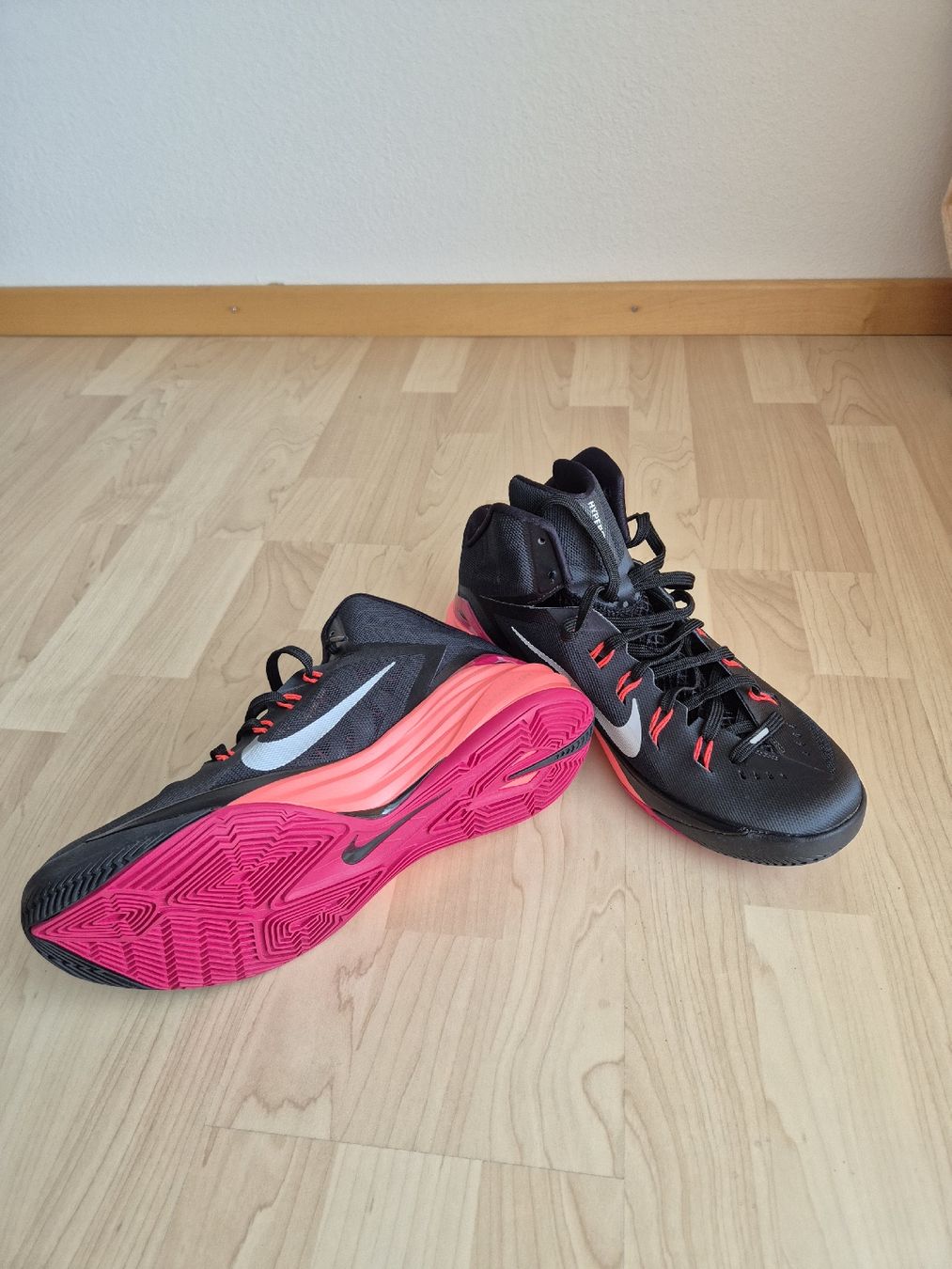Nike Chaussures hommes: Nike Hyperdunk 2014 (653640-006) – Neuf avec emballage d'origine à Gossau ZH par alex_2ric