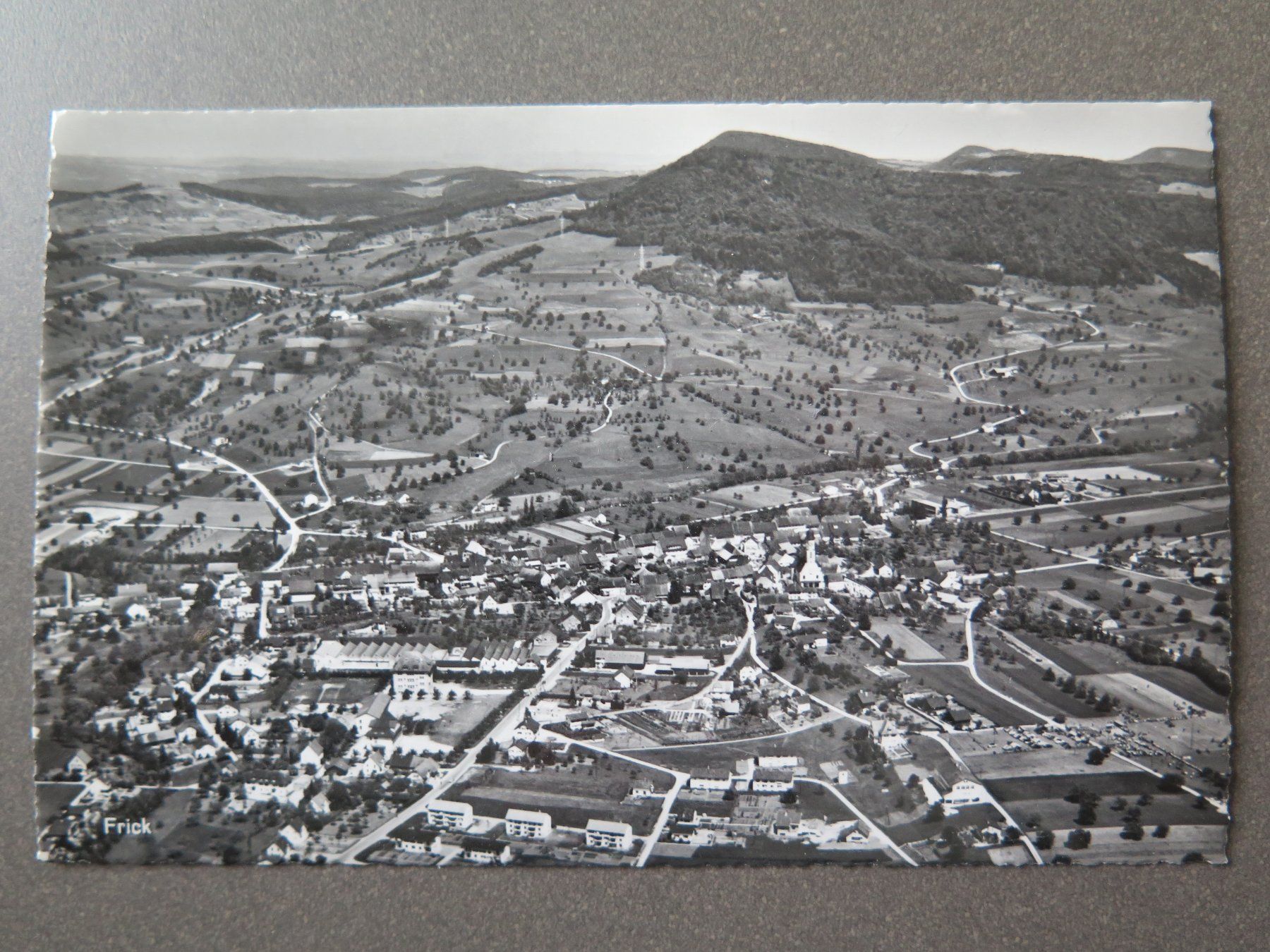 Cartoline postali: FRICK - FLUGAUFNAHME – Usato da Wittenbach venduto da lipasal