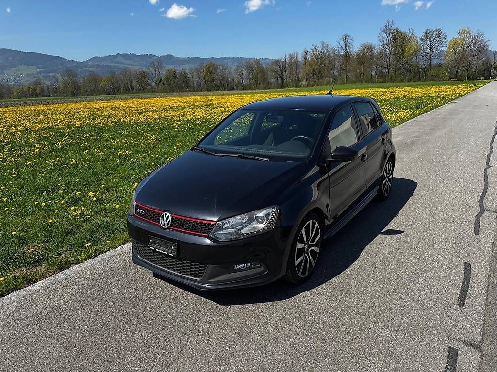 Automobili: Volkswagen Polo  – Usato da Oberriet SG venduto da ang_jn85