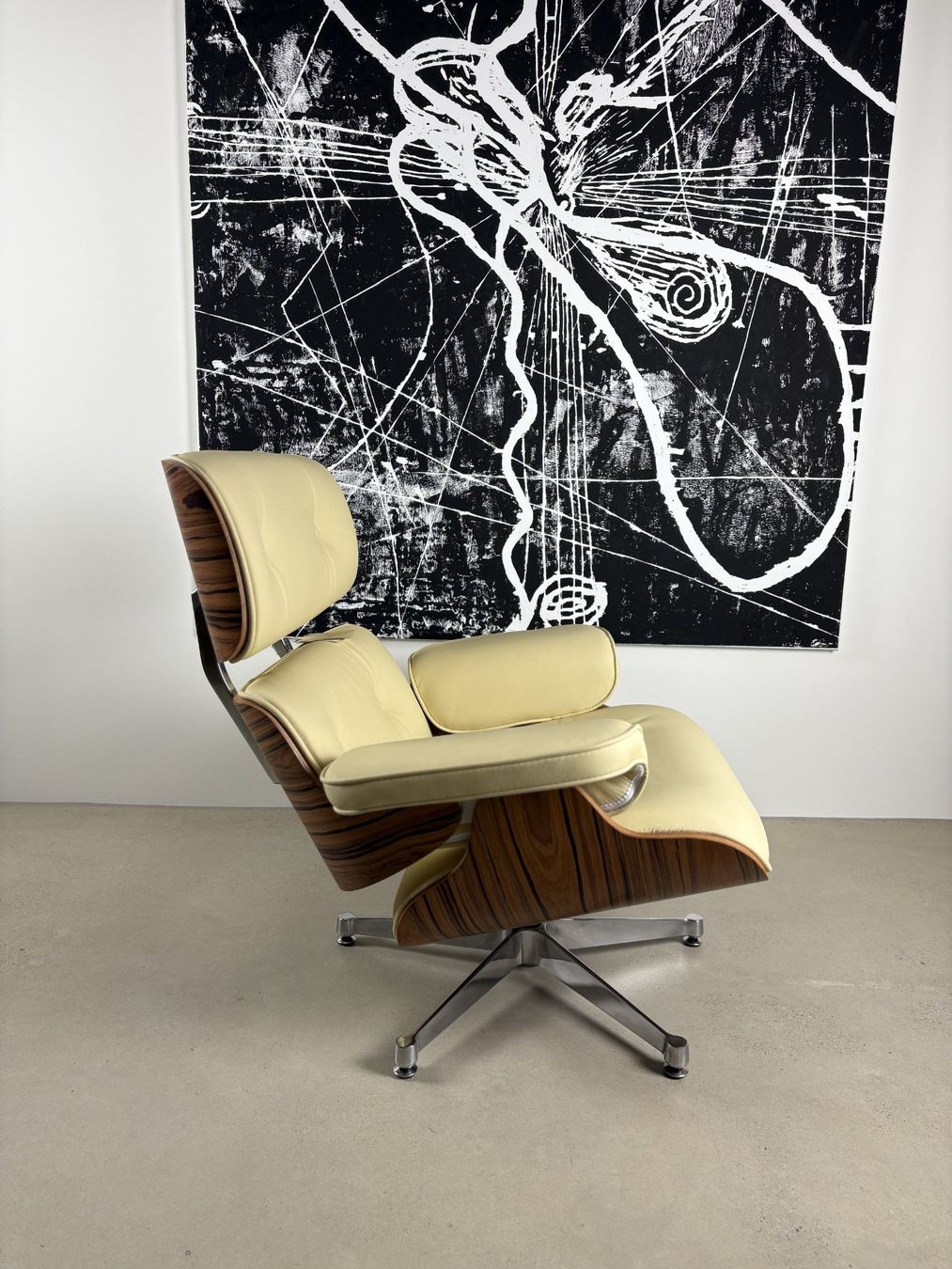 Poltrone: Designer Lounge Sessel und Ottoman, Echtes Leder – Nuovo e nell'imballaggio originale da Münchenstein venduto da AndreHaus 3