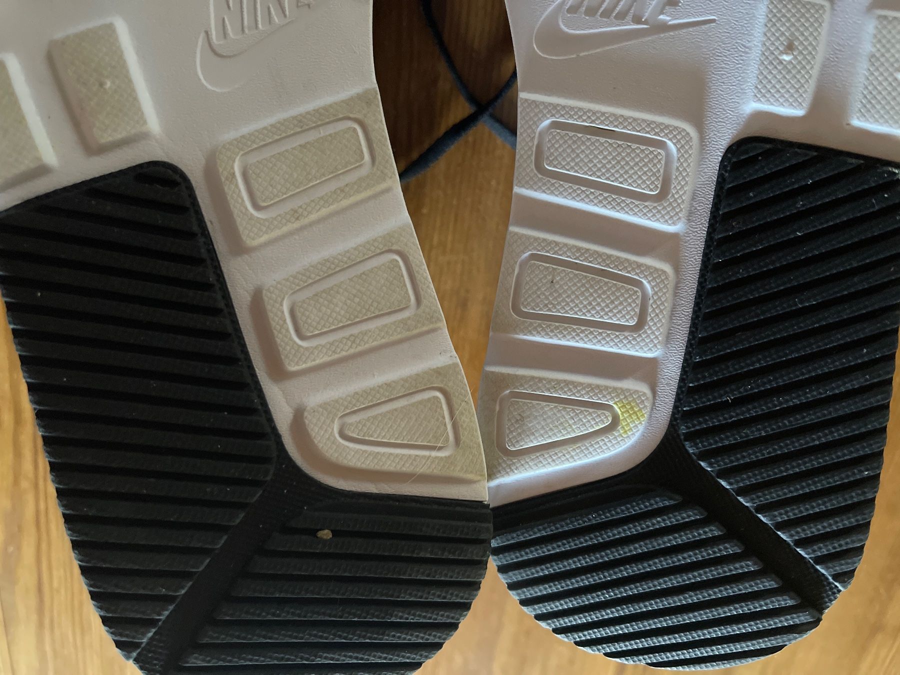 Nike Scarpe da uomo: NIKE Sneaker – Nuovo (secondo la descrizione) da Weiningen TG venduto da Majorette 6
