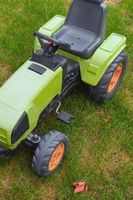 Kinder Trettraktor grün Kunststoff gebrauchter Zustand