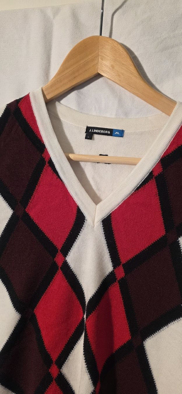 Lindeberg Pullover & Sweatshirts: J. Lindeberg Argyle Pullunder, Grösse XL, Winter-Look! – Gebraucht aus Schmitten FR von KaDa81 2