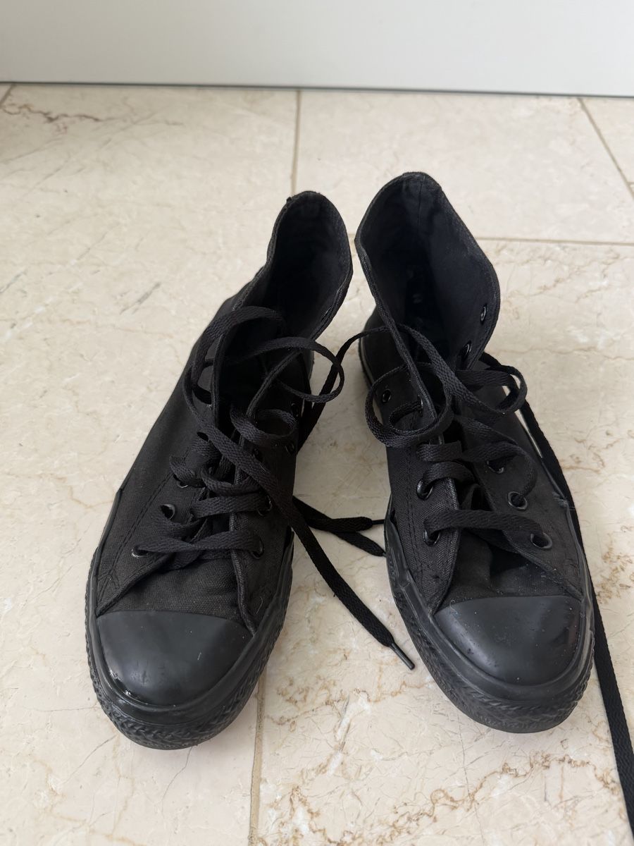 Converse Herrenschuhe: Converse Chucks Gr. 39 all black – Gebraucht aus Chur von mir_8ns7