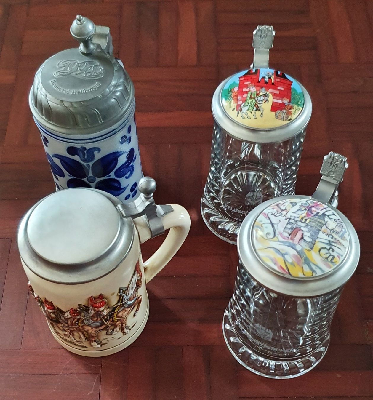 Bicchieri: 4 Bierkrüge mit Zinndeckel – Usato da Kreuzlingen venduto da Rschweiz1