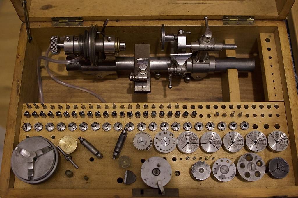 Lorch Tous les outils: Tour horloger Lorch 6mm et 8mm – D'occasion à Vallorbe par Neoris 2