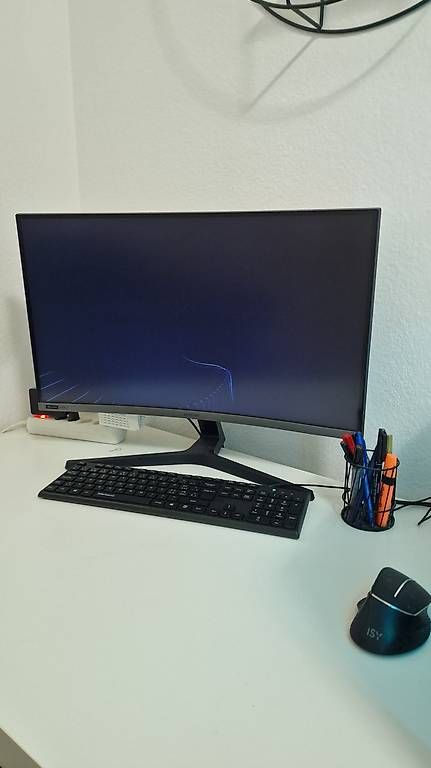Tischset: Komplett Gaming Set + Möbel – Gebraucht aus Ostermundigen von kri_9yhy 1