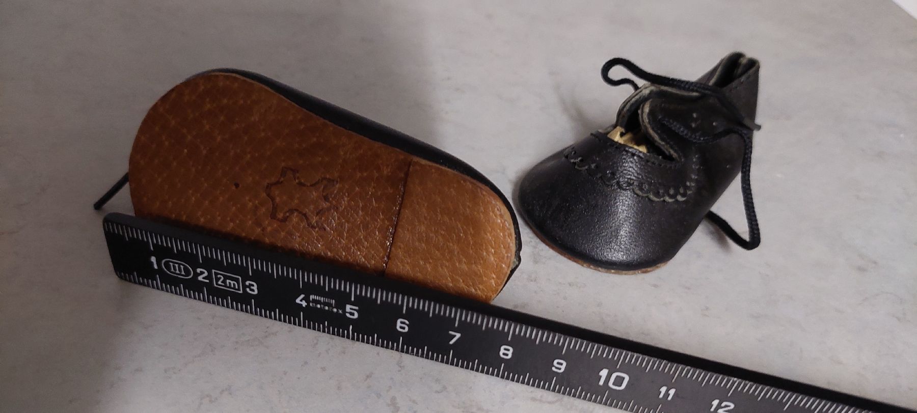 Sasha Morgenthaler Bambole: Puppenschuhe – Usato da Muri AG venduto da nindo1 2