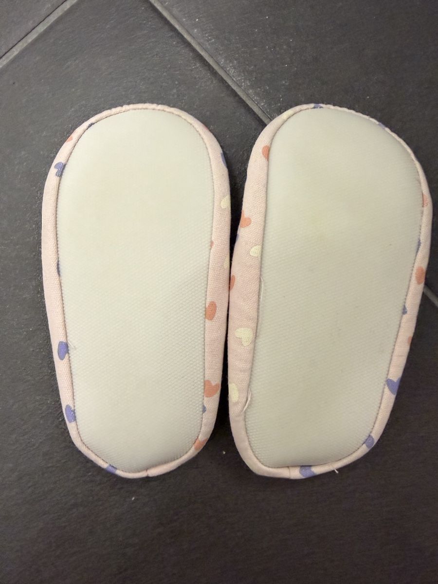 Scarpe per ragazze: Basanes / Turnschuhe 24 – Nuovo (secondo la descrizione) da Cartigny venduto da l.luckuit 1