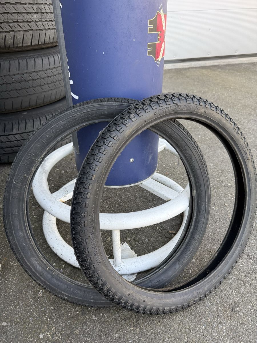 Puch Parti ricambio per ciclomotori: Mofa pneu 17 zoll – Usato da Hinwil venduto da Hegene5