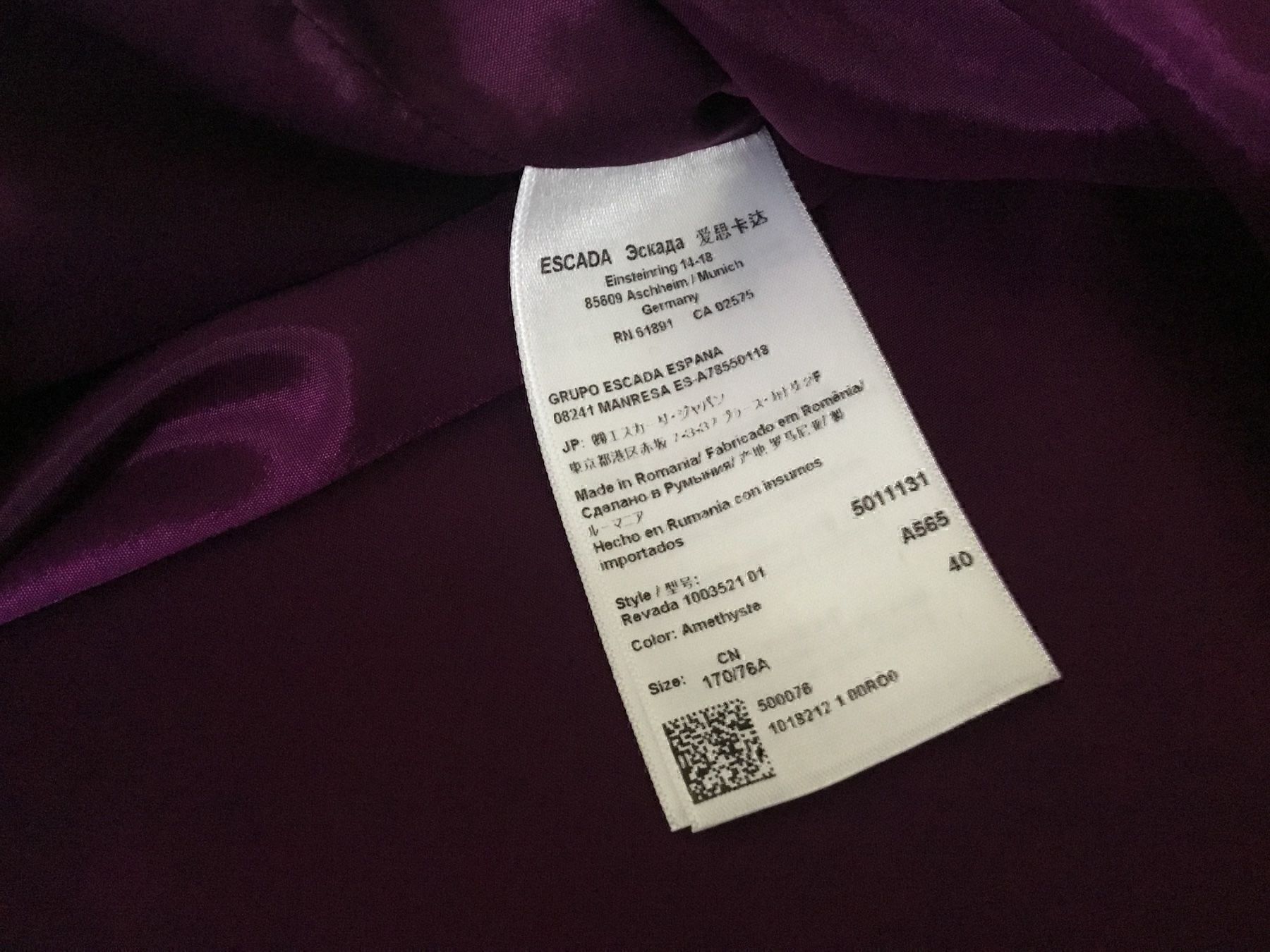 Escada Röcke: Escada raspberry skirt @ gold rings – Neu (gemäss Beschreibung) aus Basel von 18Inspiration 3