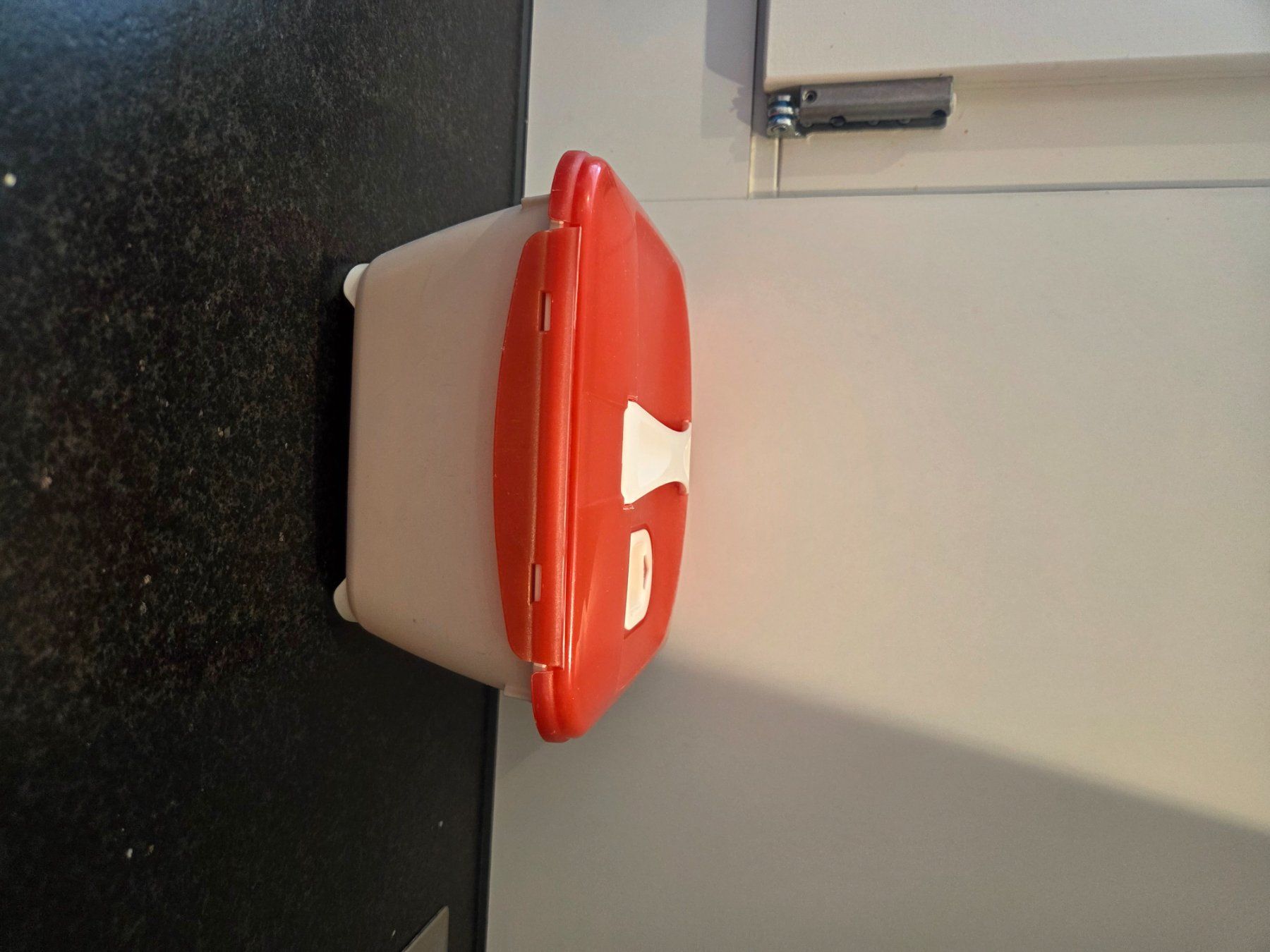 Contenitori & Simili: Tupperware – Usato da Werthenstein venduto da soe_t9pv
