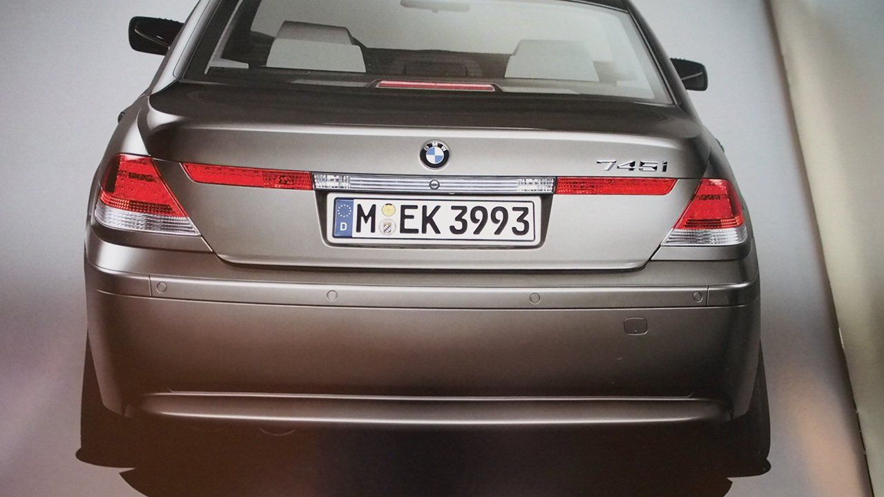 BMW Documenti: BMW 7er Prospekt 2002 – Usato da Zofingen venduto da sosalinos01 5
