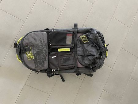North - large capacity wheeled travel bag