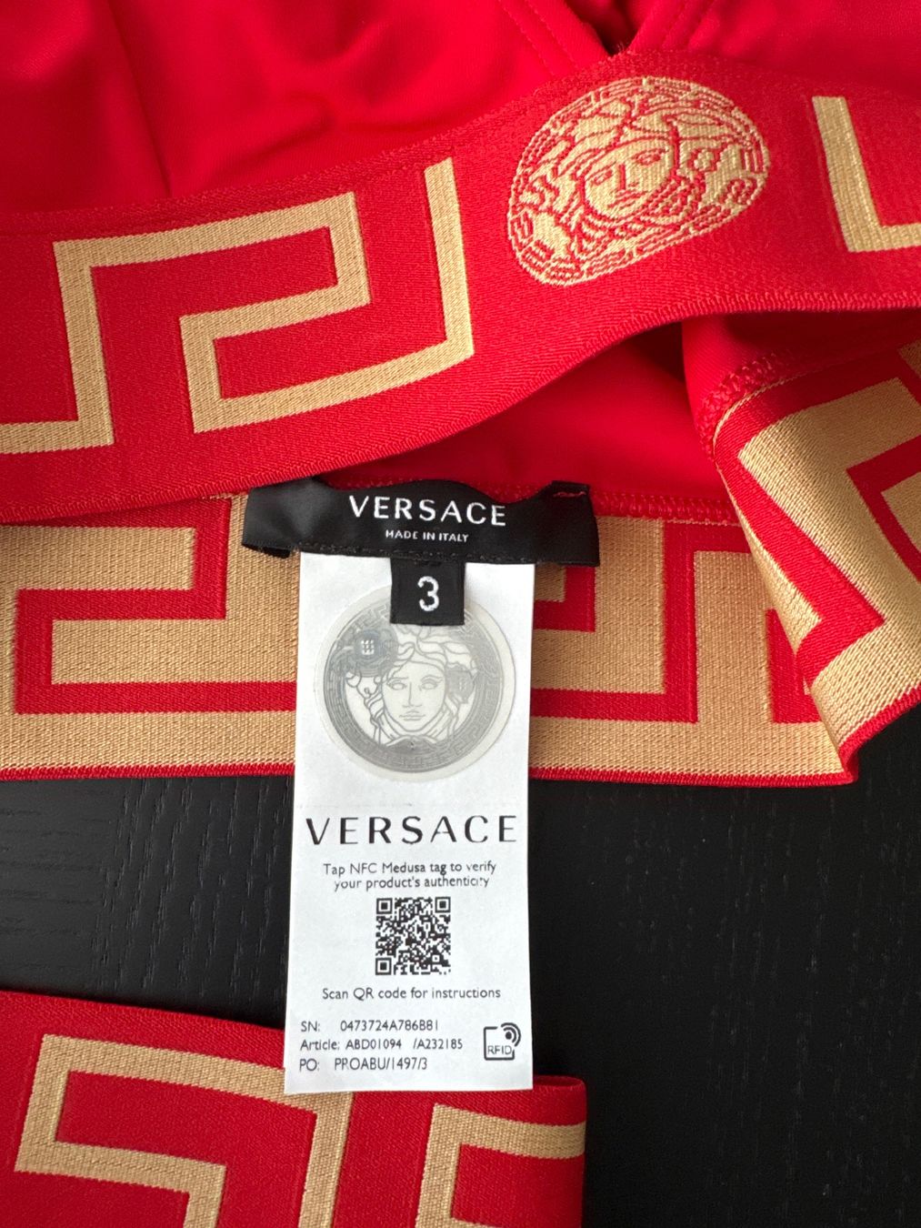 Costumi da bagno & Bikini: Original Versace Bikini set rot size 3 Fabrikneu – Nuovo e nell'imballaggio originale da Kilchberg ZH venduto da atlanticpacific 5