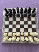 Alabaster Schachspiel Set